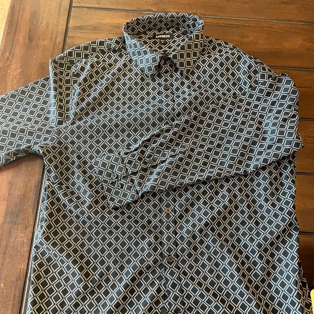 Express Men's Black Geometric Shirt